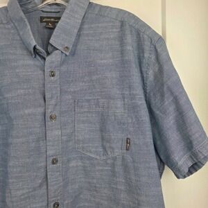 Eddie Bauer Mens XL Blue Short Sleeve Button Up Shirt Classic Fit 100% Cotton